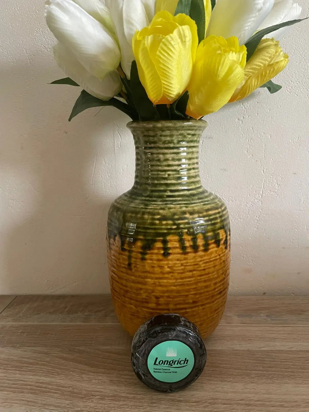 SAVON NOIR AU CHARBON DE BAMBOU Comptoir d'Afrique